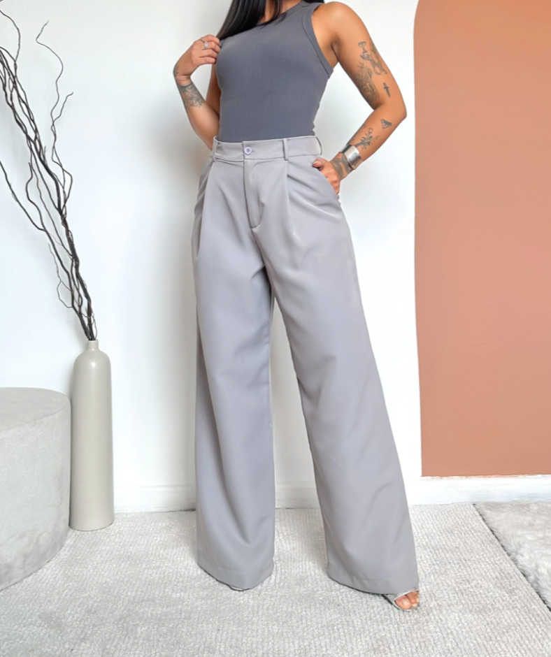 Calça Clássica & Bella